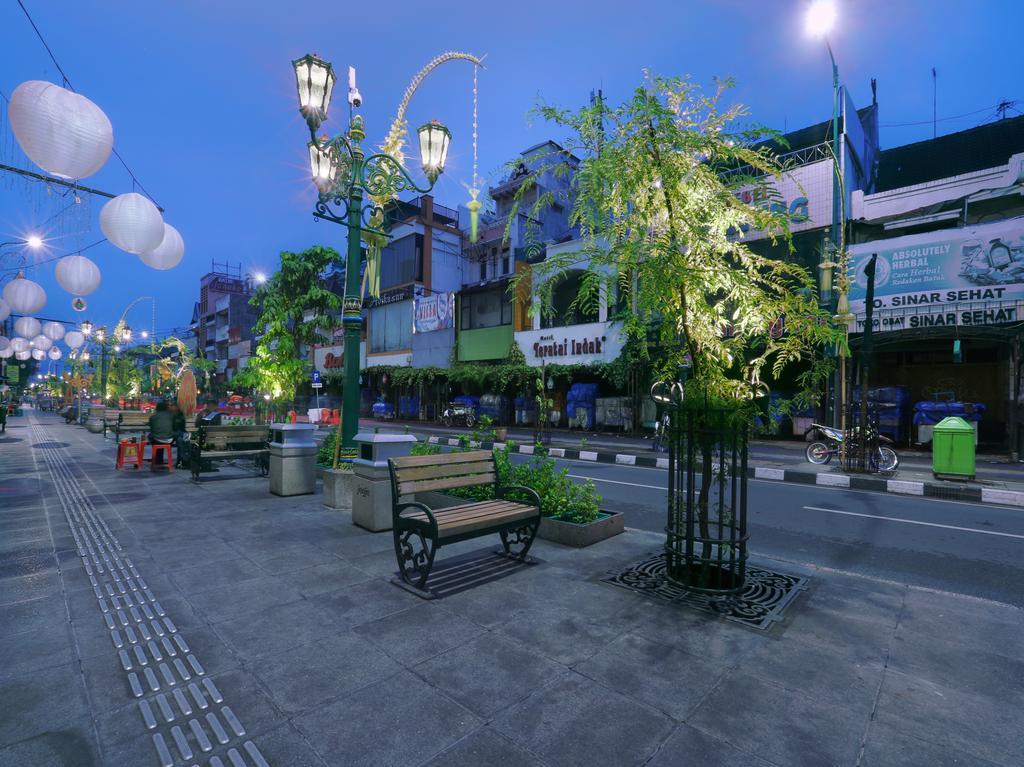 Favehotel Malioboro - Γιογκιακάρτα Εξωτερικό φωτογραφία